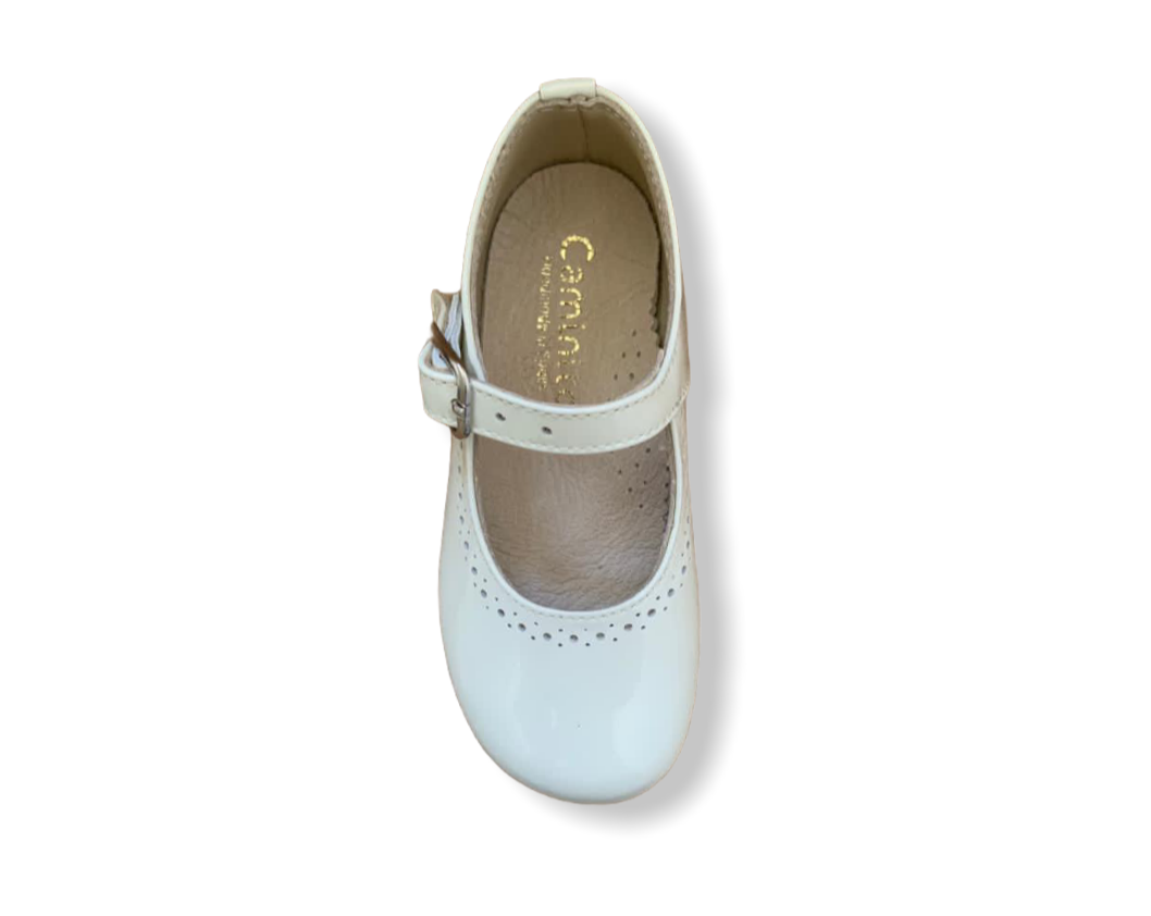 Caminito Cream Patent Leather Buckle Shoe