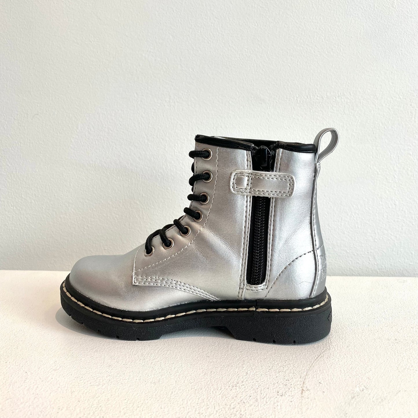 Lelli Kelly Girl's Metallic Silver Doris Ankle Boots